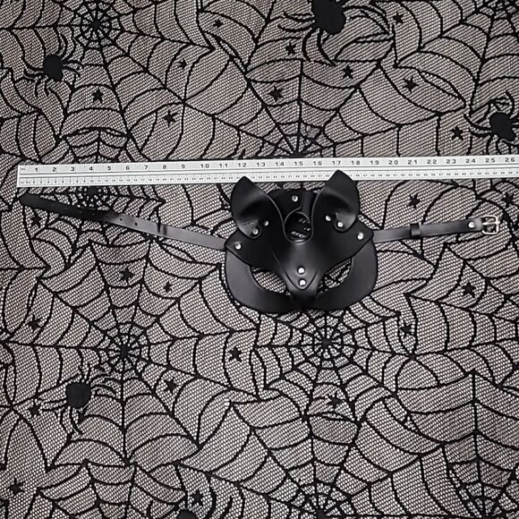 Black Faux Leather Cat Cosplay Pleasure Play Adjustable Mask - Picture 4 of 6